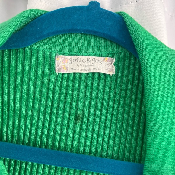 Green Polo Crop Top - Picture 5 of 6